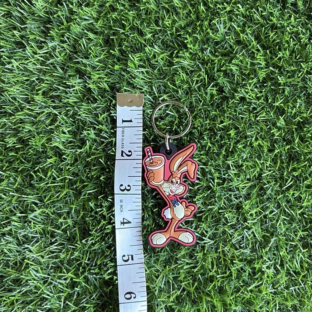NESQUICK Rabbit Keychain - Picture 3 of 3